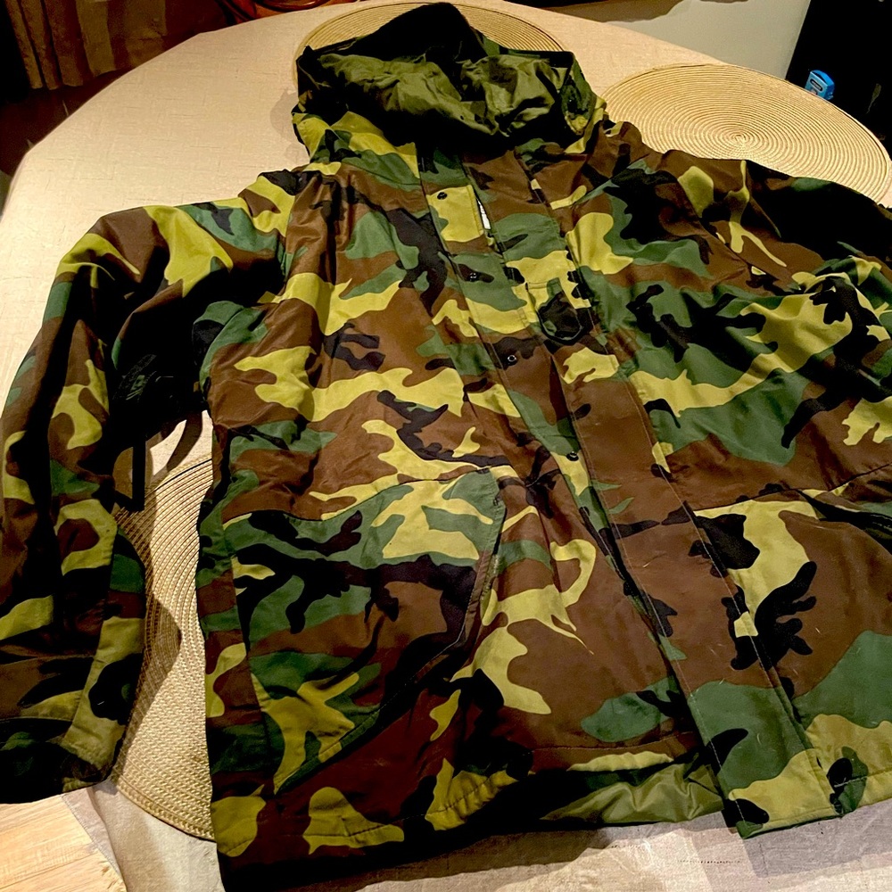 Army Fatigue Jacket in perfect condition!